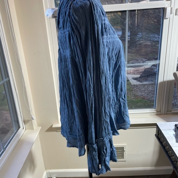 Free People Kelsey Top in Blue Metal Blouse Shirt Size M - Picture 11 of 12